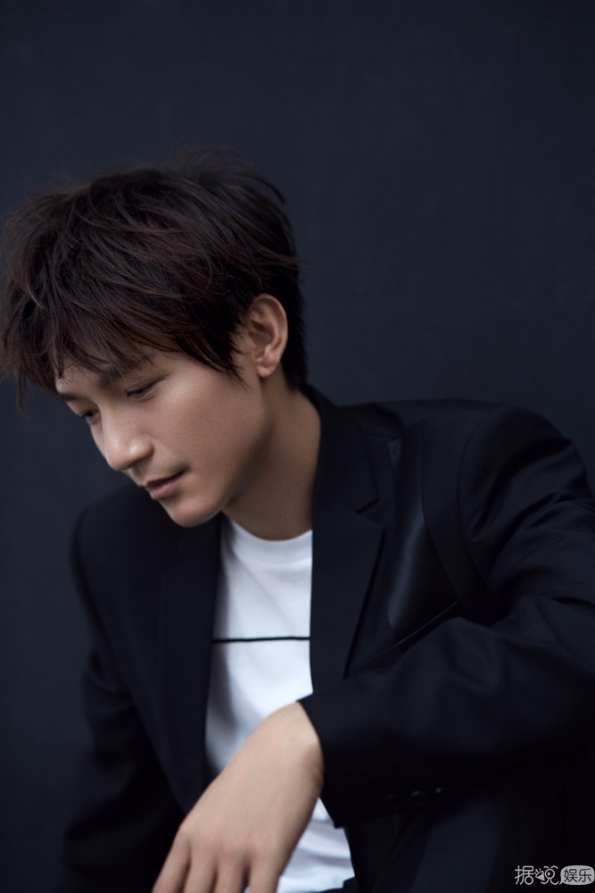 《四个春天》点映爆满获共鸣 陈楚生新歌传递深情与家